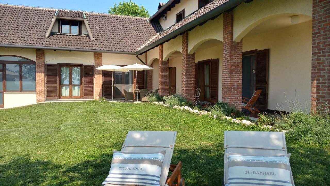 Villa Pieve Монкалво Екстериор снимка