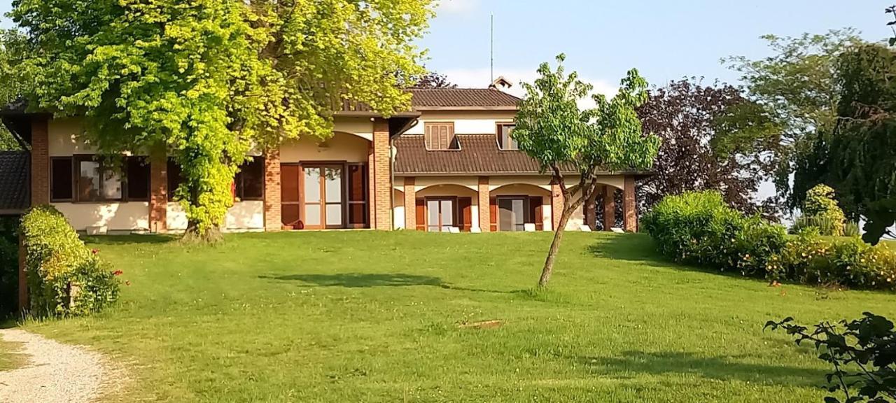 Villa Pieve Монкалво Екстериор снимка